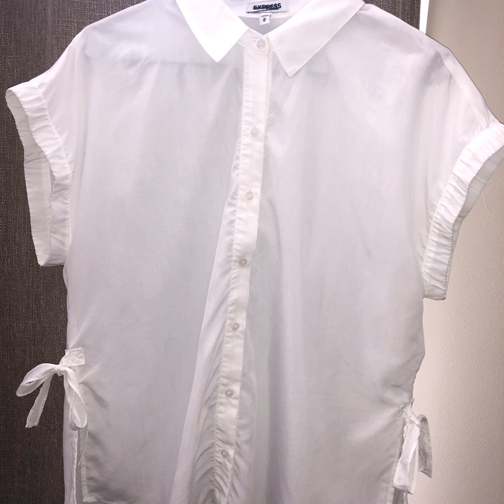 NWOT Express blouse kimono sleeve ties M